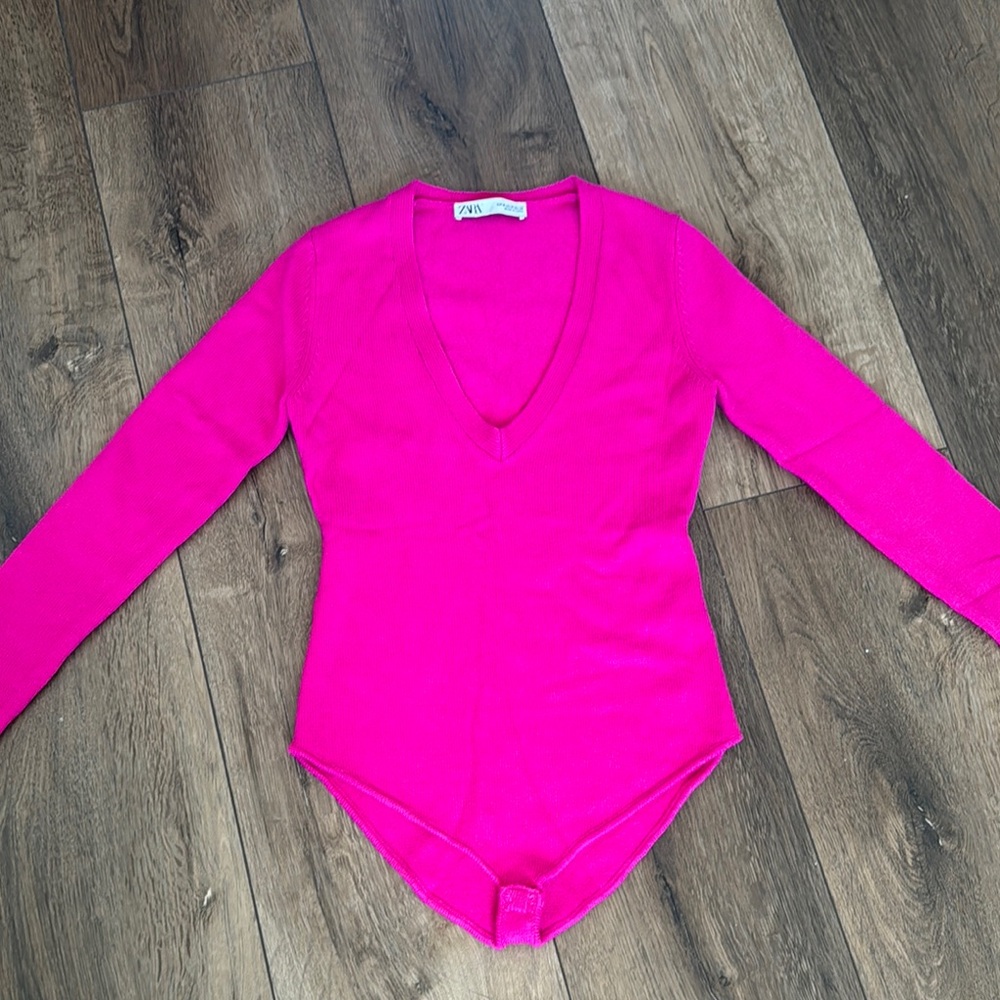 Zara Pink V-Neck Sweater